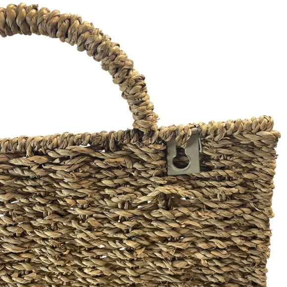 Rustic Woven Wall Hanging Storage Basket Magazine and Mail Organizer in Beige - Picture 7 of 10